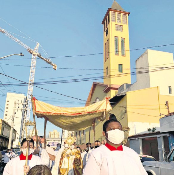 Veja como foi o Corpus Christi em algumas das paróquias da Arquidiocese - Jornal O São Paulo