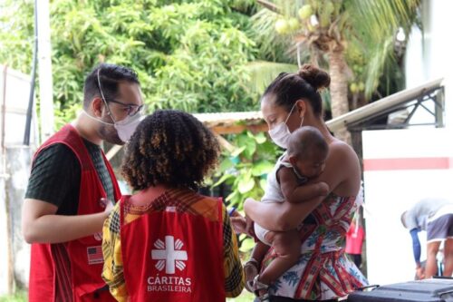 Cáritas lança podcast “Migre, y ahora?” com foco em responder às dúvidas de refugiados e migrantes venezuelanos no Brasil - Jornal O São Paulo