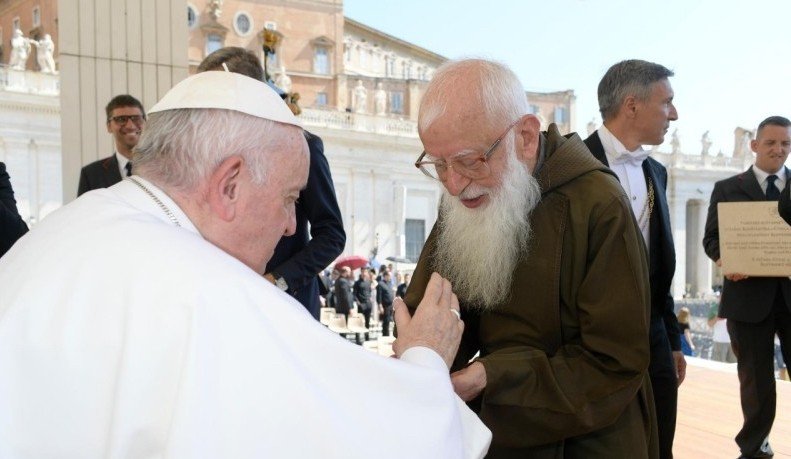 Papa Francisco: os idosos têm a sabedoria da vida - Jornal O São Paulo