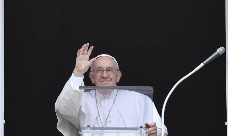 Angelus com o Papa: Só Jesus pode saciar nossa fome de amor - Jornal O São Paulo