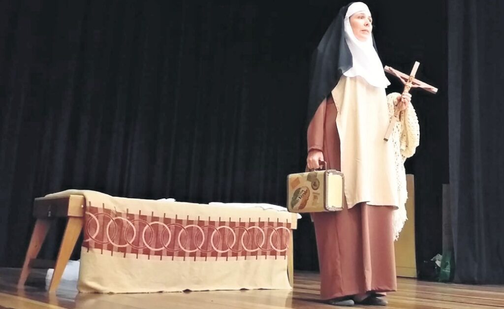 ‘Edith Stein – A Estrela e a Cruz’: um monólogo inspirado na vida e obra da santa carmelita - Jornal O São Paulo