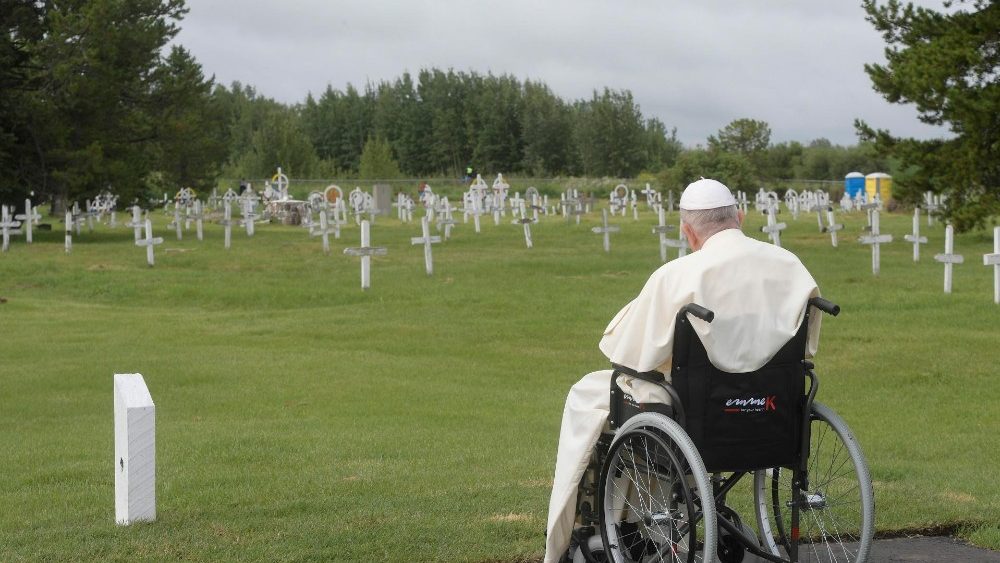 No Canadá, Francisco pede perdão pelo mal cometido por alguns cristãos contra os indígenas - Jornal O São Paulo