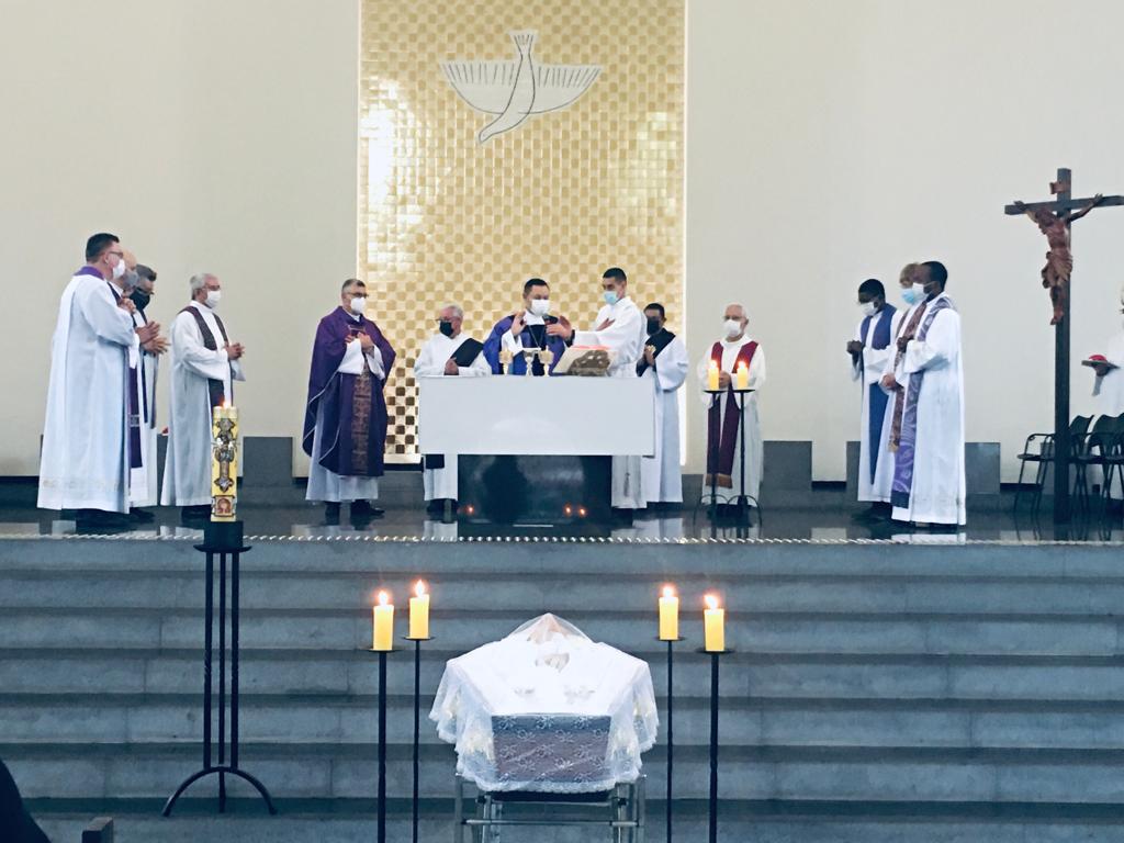 Padre Dervile: uma vida de oblação que anunciou a Verdade - Jornal O São Paulo