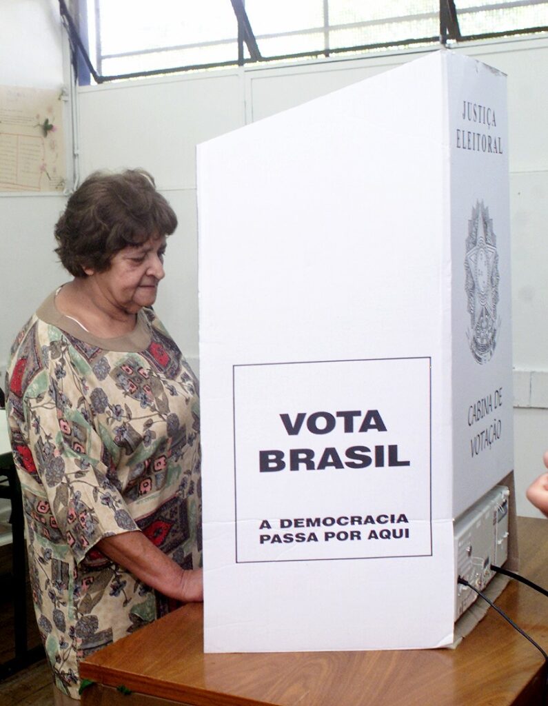 Veja e compare as propostas dos 3 mais bem colocados nas pesquisas para o governo de SP - Jornal O São Paulo