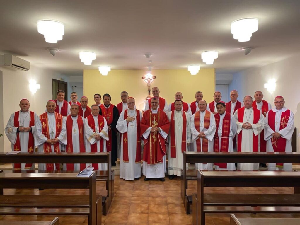 ‘Voltamos de junto dos Apóstolos, com a fé renovada’ - Jornal O São Paulo