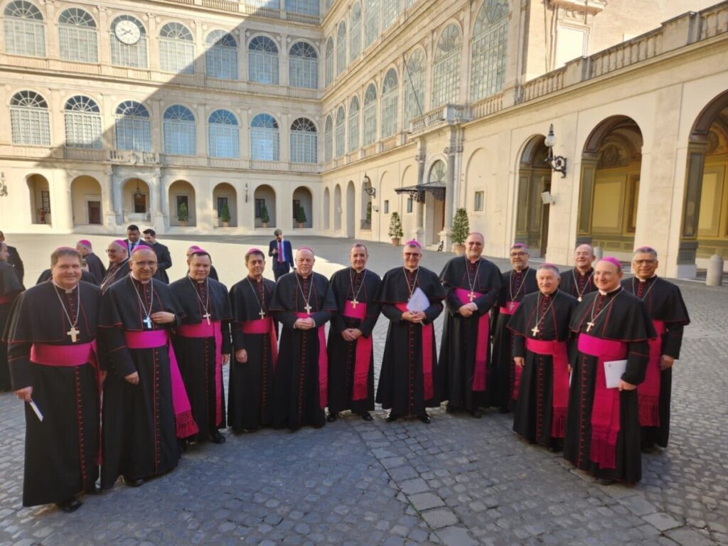 ‘Voltamos de junto dos Apóstolos, com a fé renovada’ - Jornal O São Paulo