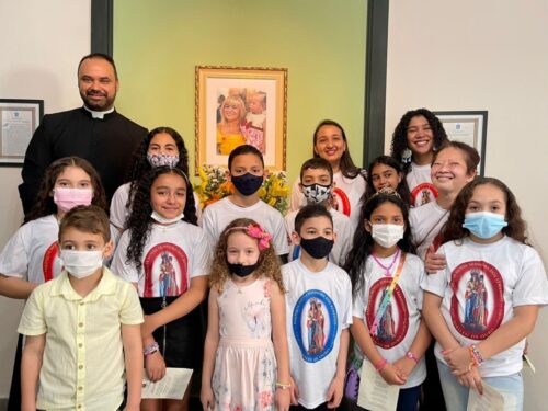 Paróquia Nossa Senhora dos Remédios homenageia catequista morta há 3 meses - Jornal O São Paulo