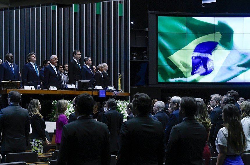Bicentenário da Independência do Brasil é celebrado em sessão solene no Congresso Nacional - Jornal O São Paulo