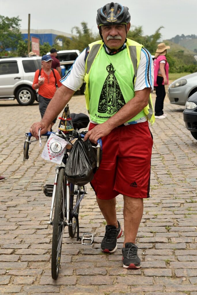 No caminho da fé, romeiros encontram ponto de apoio até a chegada a Aparecida - Jornal O São Paulo