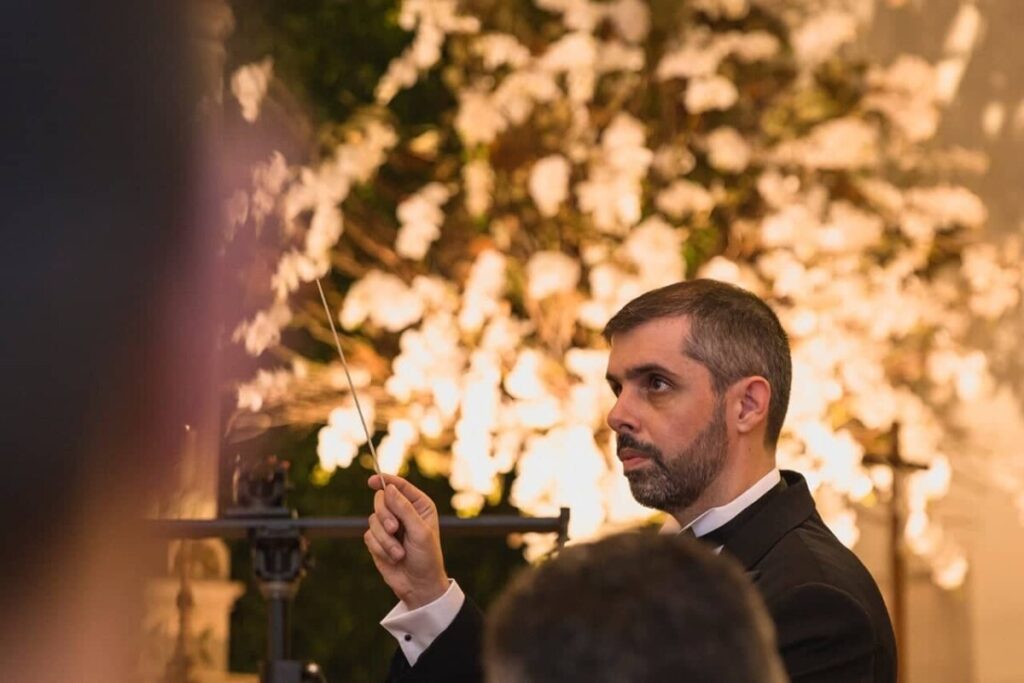 ‘As Ave-Marias de Villa-Lobos’ - Jornal O São Paulo