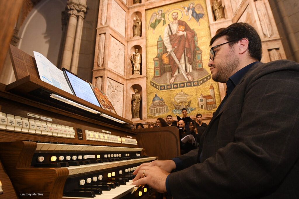 São Paulo Schola Cantorum e PUC-SP promovem curso sobre música litúrgica para paróquias e comunidades