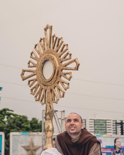 No Congresso Eucarístico, Vigília das Juventudes reúne cerca de 20 mil jovens no Centro de Convenções - Jornal O São Paulo