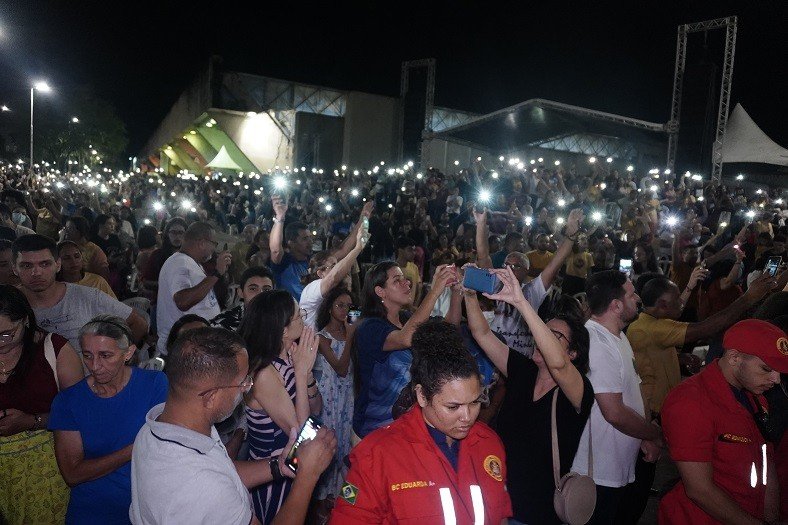 No Congresso Eucarístico, Vigília das Juventudes reúne cerca de 20 mil jovens no Centro de Convenções - Jornal O São Paulo