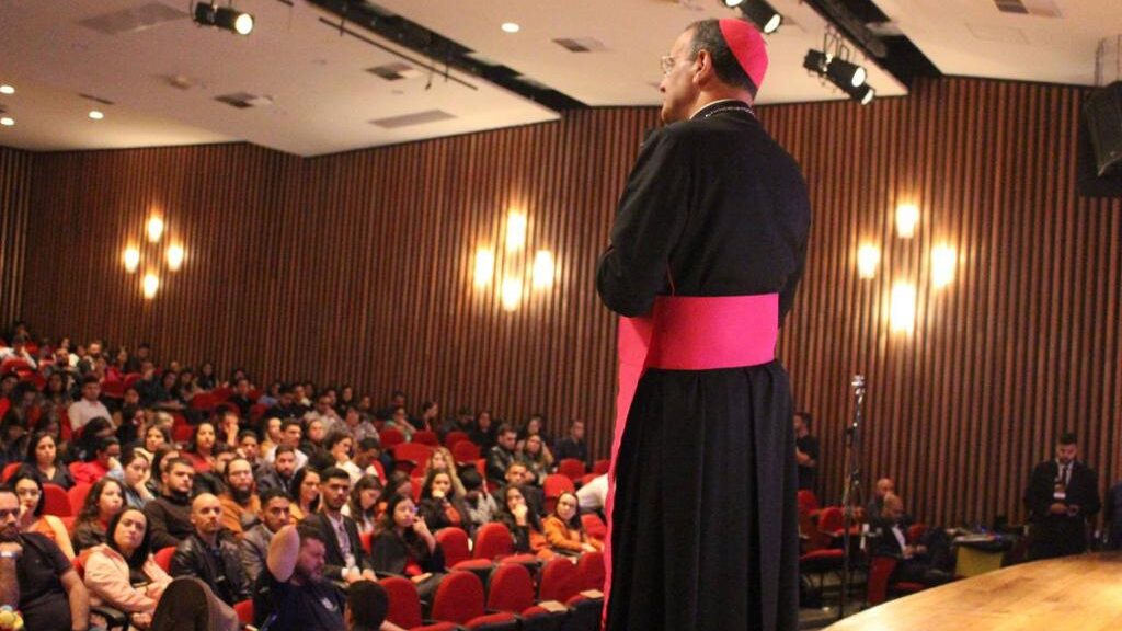 Fórum Famílias Novas aborda o tema da educação a partir da razão, fé e amabilidade - Jornal O São Paulo