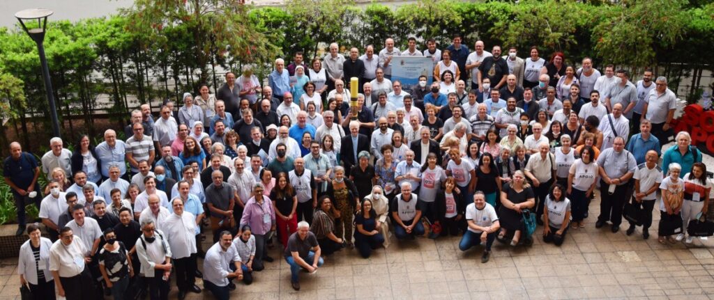 Participantes votam nas propostas finais do relatório geral do 1° sínodo arquidiocesano - Jornal O São Paulo