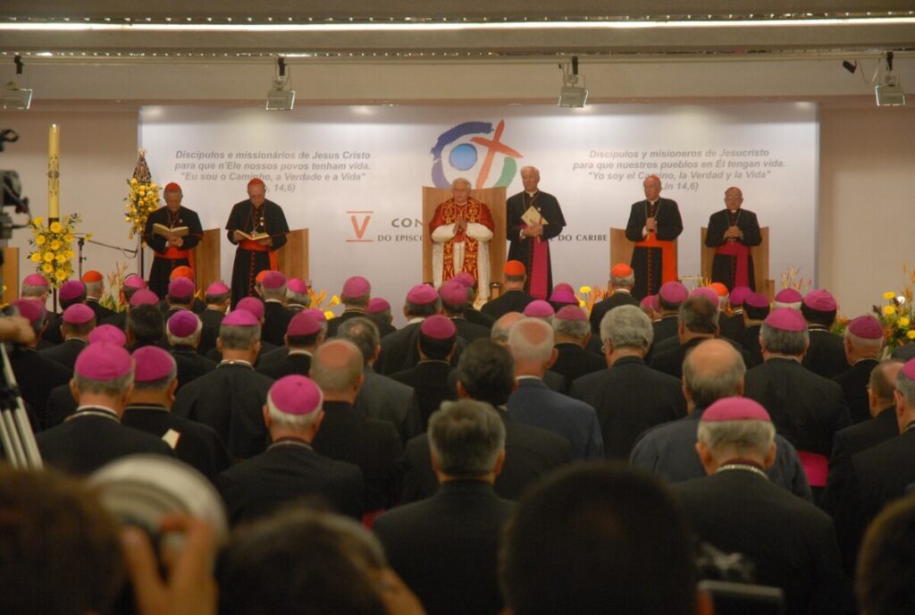 Bento XVI na Conferência de Aparecida: ‘A Igreja cresce por atração’ - Jornal O São Paulo