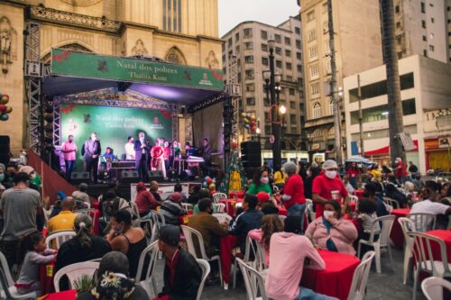 À espera do Menino Jesus, católicos se unem na oração e na caridade - Jornal O São Paulo