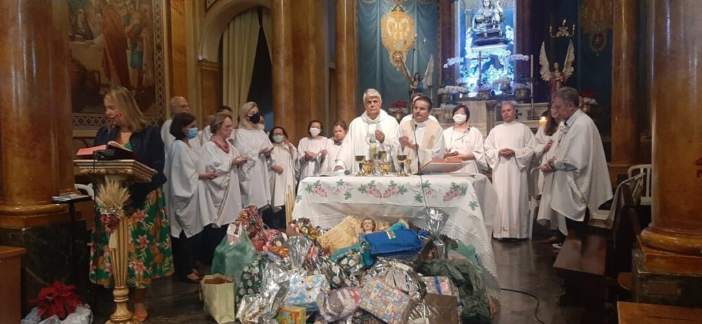 Paróquias Perpétuo Socorro e Achiropita realizam ações solidárias no Natal - Jornal O São Paulo