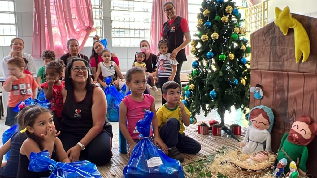 Paróquias Perpétuo Socorro e Achiropita realizam ações solidárias no Natal - Jornal O São Paulo