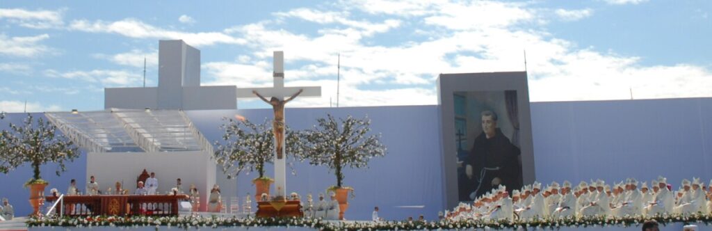 Em São Paulo, Pontífice canonizou Frei Galvão no ano de 2007