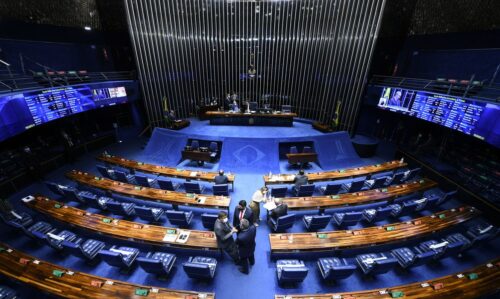 Senado aprova PEC da Transição - Jornal O São Paulo