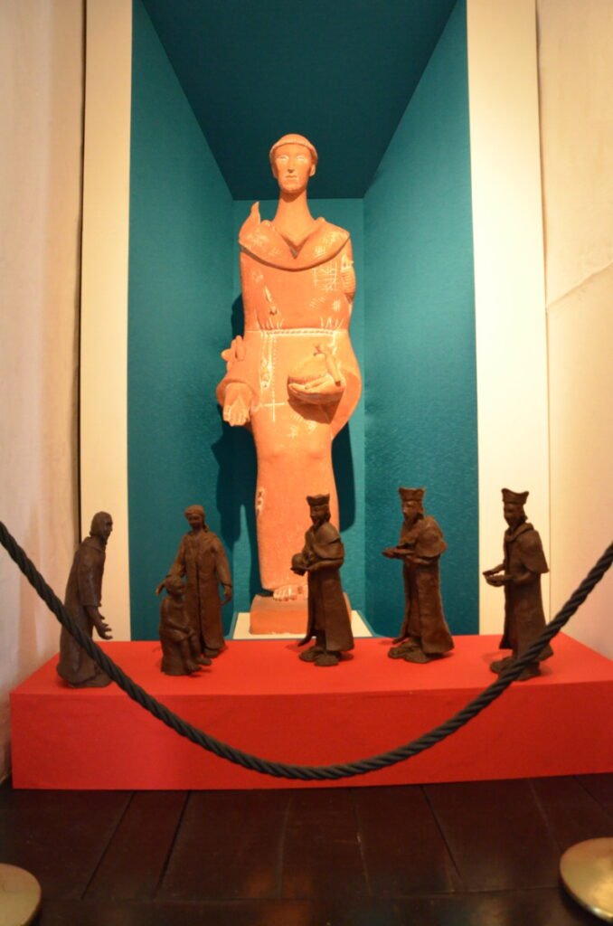 Peças no jardim são a novidade da exposição de presépios do Museu de Arte Sacra de São Paulo