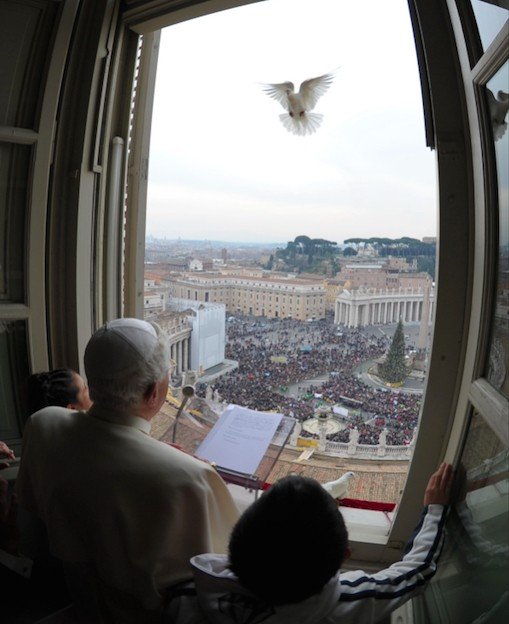 Entrevista – ‘Bento XVI foi sacerdote de fé no amor de Deus e de permanente serviço e oração pela Igreja’ - Jornal O São Paulo