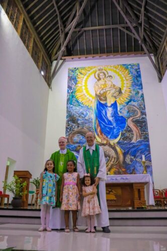 Dom Odilo visita Diocese de Cruzeiro do Sul, na Amazônia - Jornal O São Paulo