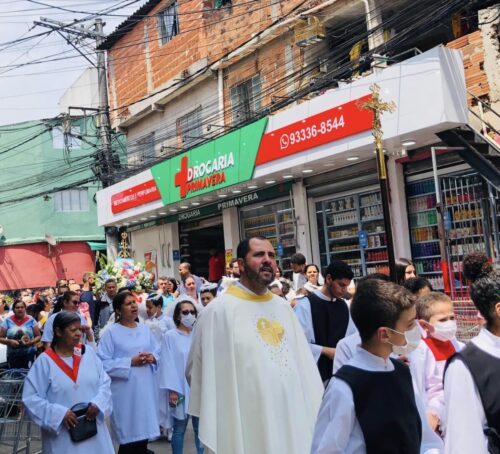 Em Heliópolis, a presença da Igreja faz a diferença para o bem da comunidade - Jornal O São Paulo