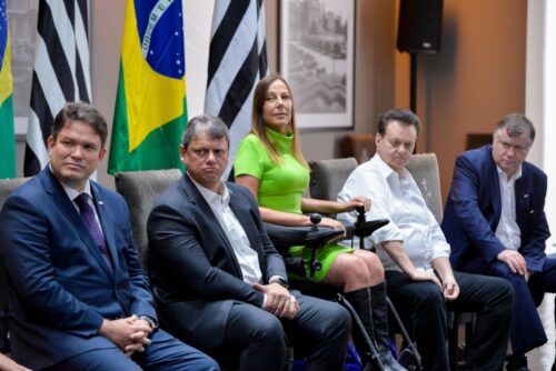 Tarcísio reforça compromisso com entidades das pessoas com deficiência - Jornal O São Paulo