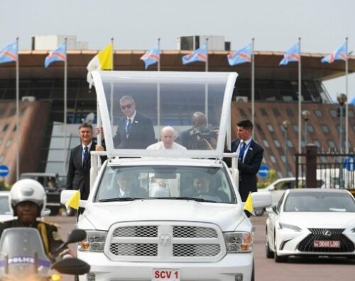 Francisco viaja à RD Congo e ao Sudão do Sul para implorar a paz - Jornal O São Paulo