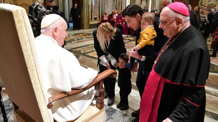 O Papa: o matrimônio é um bem de valor extraordinário para todos - Jornal O São Paulo