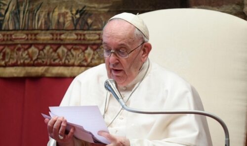 Democracia enfraquecida: é preciso superar as lógicas parciais, afirma o Papa - Jornal O São Paulo