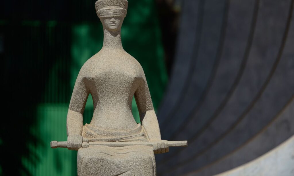 Supremo confirma decisão sobre proteção de vias e prédios públicos - Jornal O São Paulo