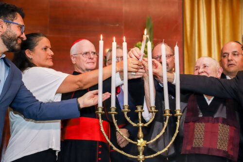 Líderes religiosos participam de ato em memória das vítimas do Holocausto - Jornal O São Paulo