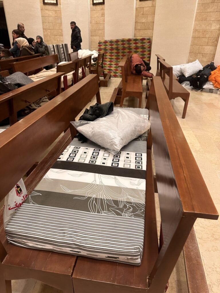 Igreja se torna abrigo na Turquia - Jornal O São Paulo