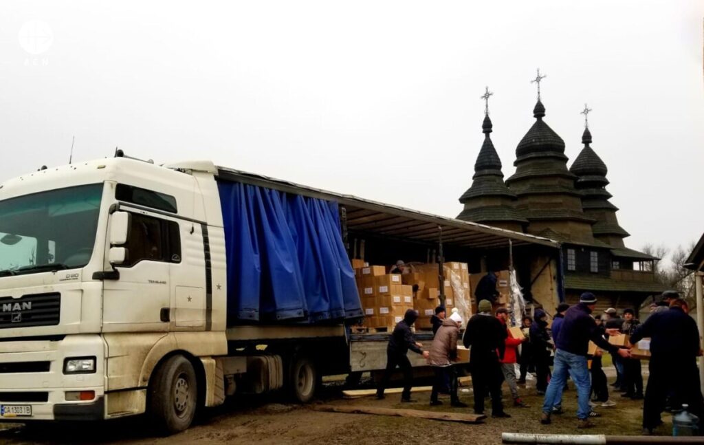 Em meio às dores da guerra, a Igreja estende as mãos à população ucraniana - Jornal O São Paulo