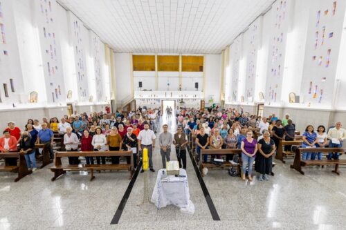 Lapa: Mais de 180 ministros extraordinários da Sagrada Comunhão participam de formação - Jornal O São Paulo