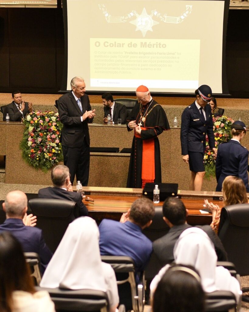 Cardeal Scherer é homenageado pelo Tribunal de Contas do Município de São Paulo