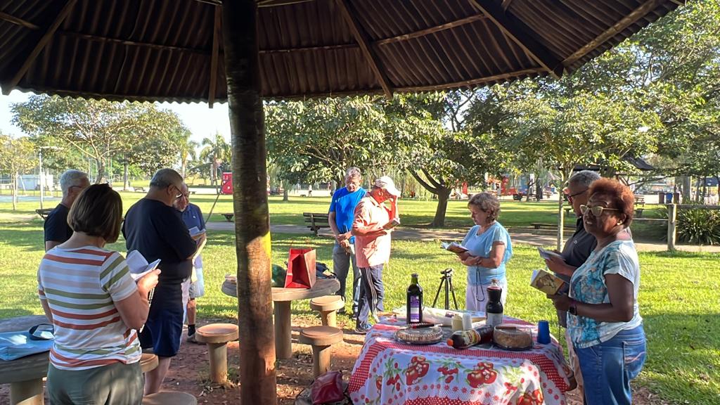 Dom Rogério visita paróquias e iniciativas evangelizadoras na Região Sé - Jornal O São Paulo