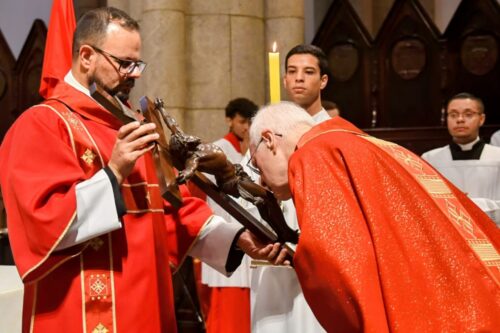Por amor a nós, Jesus bebeu o cálice do sofrimento e da dor até o fim - Jornal O São Paulo