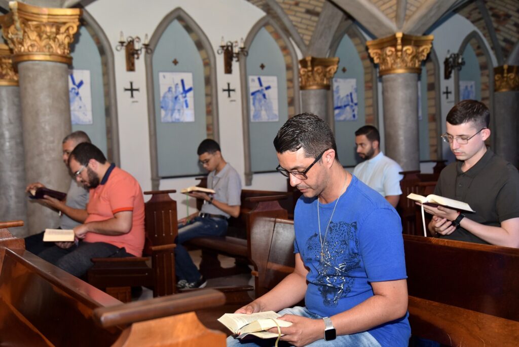 ‘Suba ao céu a nossa oração para que aumentem as vocações’ - Jornal O São Paulo