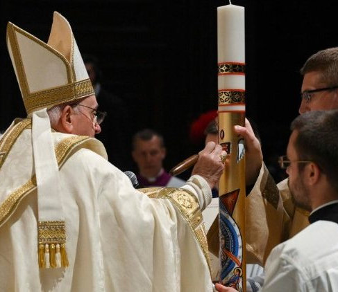 ‘A força da Páscoa nos convida a rolar as pedras de desilusão e da desconfiança’ - Jornal O São Paulo