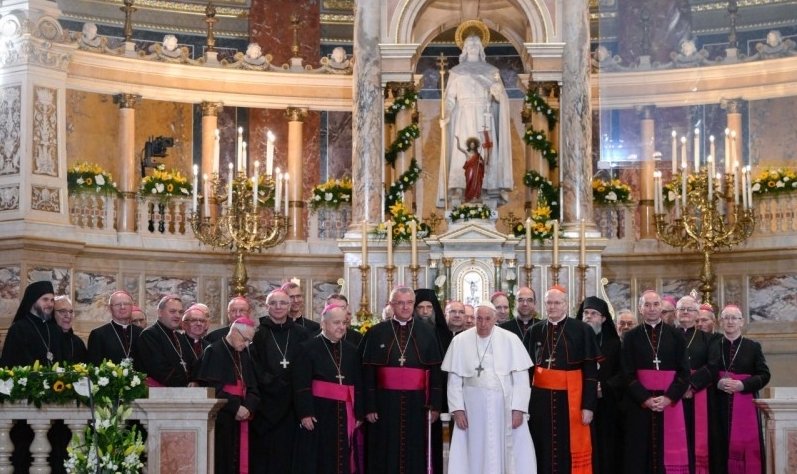 Somos chamados a um acolhimento com profecia, diz o Papa - Jornal O São Paulo
