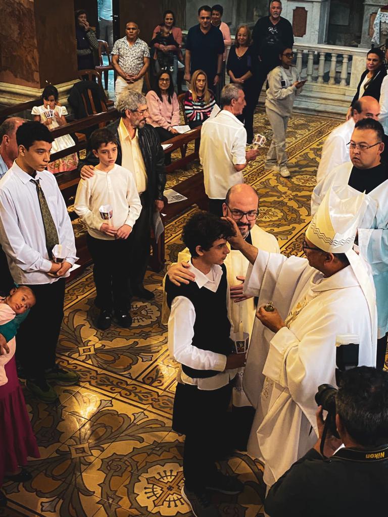 Peregrinações marianas e crismas mobilizam paróquias na Sé - Jornal O São Paulo