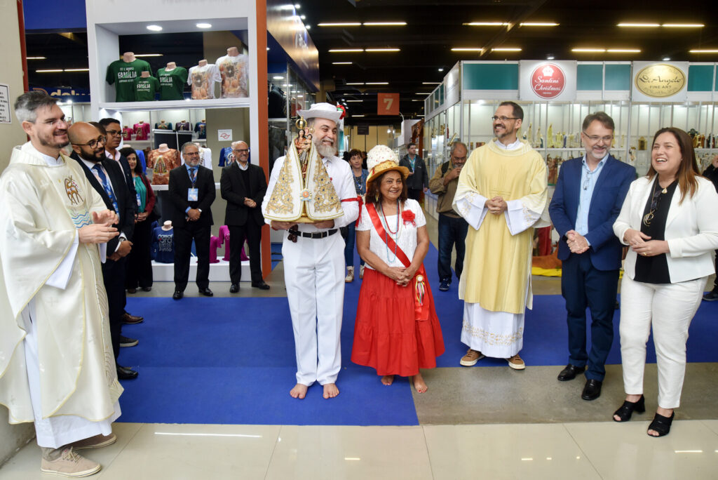 ExpoCatólica 2023: começa a maior feira de produtos e serviços católicos da América Latina - Jornal O São Paulo