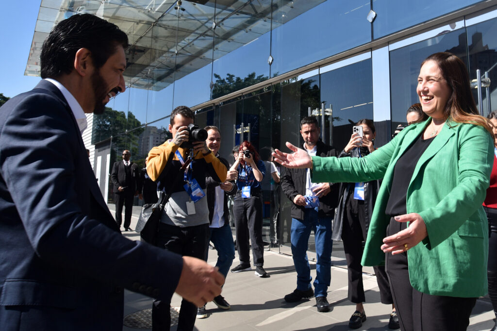 Prefeito de São Paulo visita a ExpoCatólica