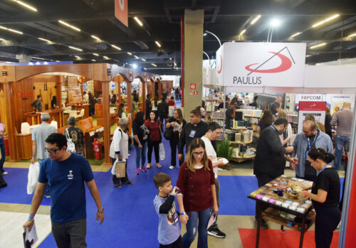 ExpoCatólica reúne fornecedores de produtos e prestadores de serviços em prol da evangelização - Jornal O São Paulo