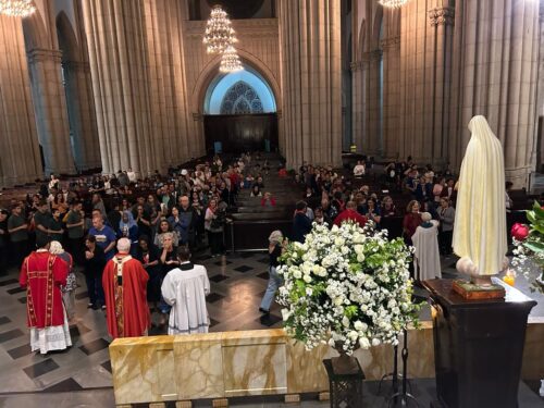 Movimento Sacerdotal Mariano realiza cenáculo anual na Catedral da Sé - Jornal O São Paulo