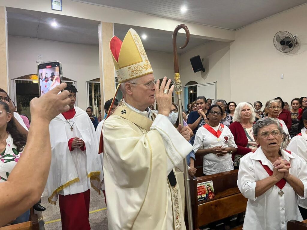 Em visita pastoral, Dom Odilo confirma na fé os católicos de paróquia na Região Brasilândia - Jornal O São Paulo